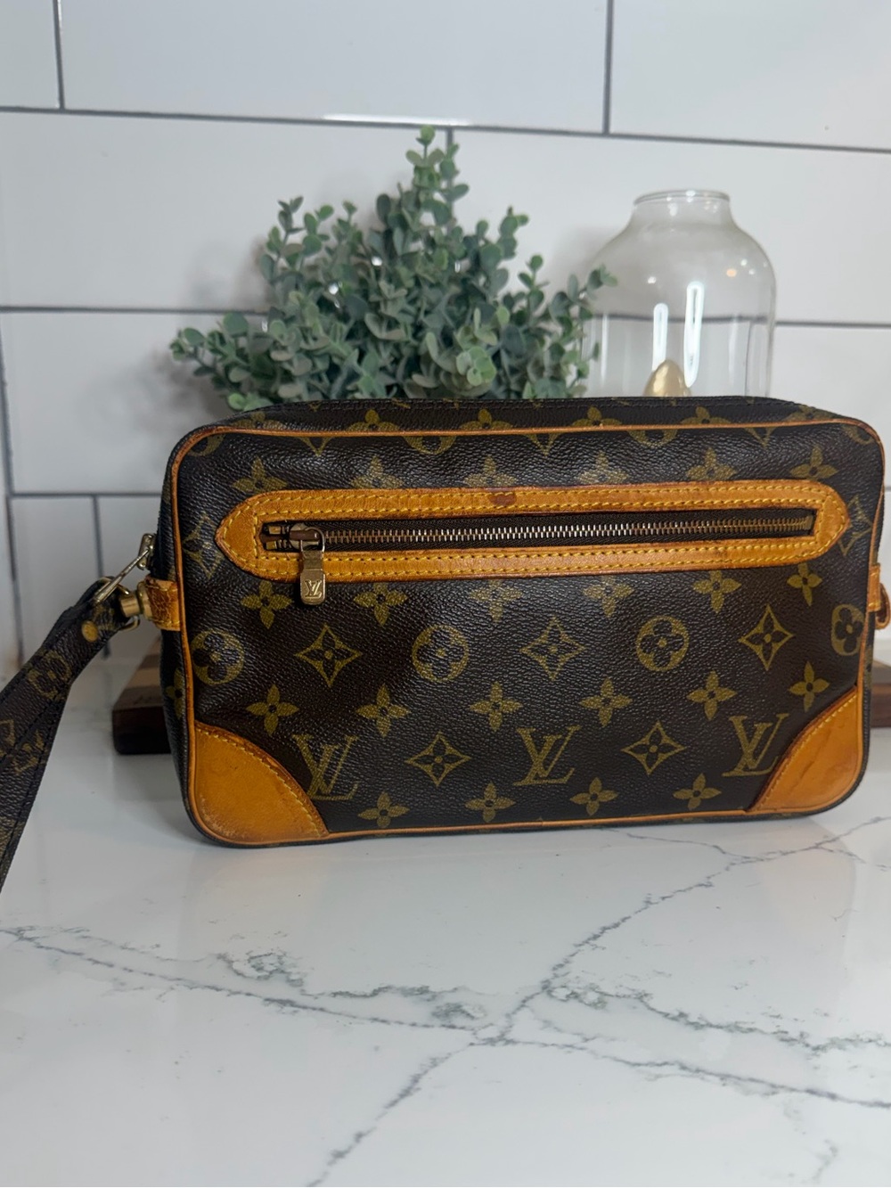 Authentic Louis Vuitton Marly Dragonne Monogram Clutch - Vintage 1992